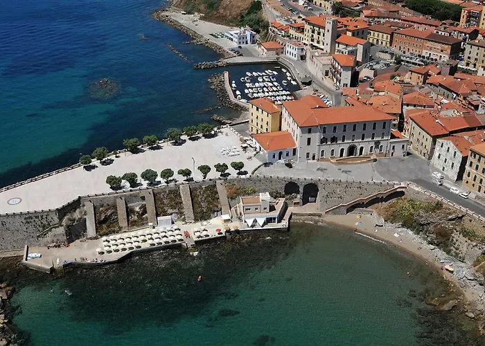 فندق مبيت وإفطار Arcipelago Toscano *