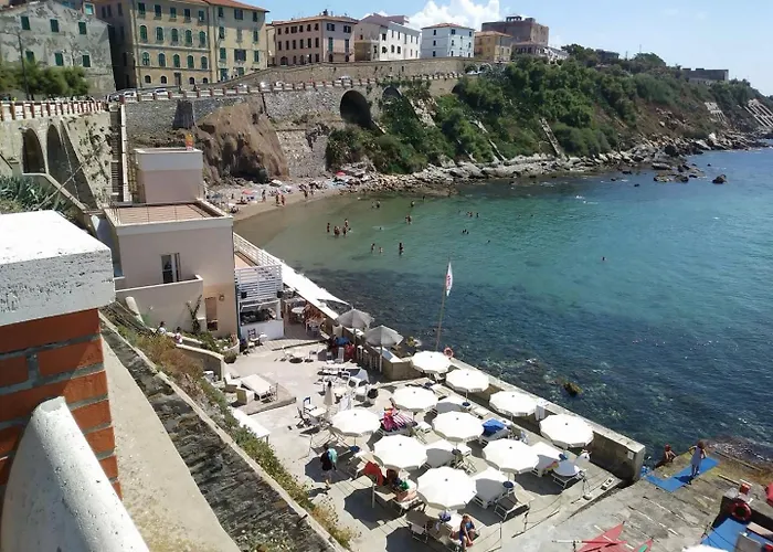 Arcipelago Toscano * بيومبينوا