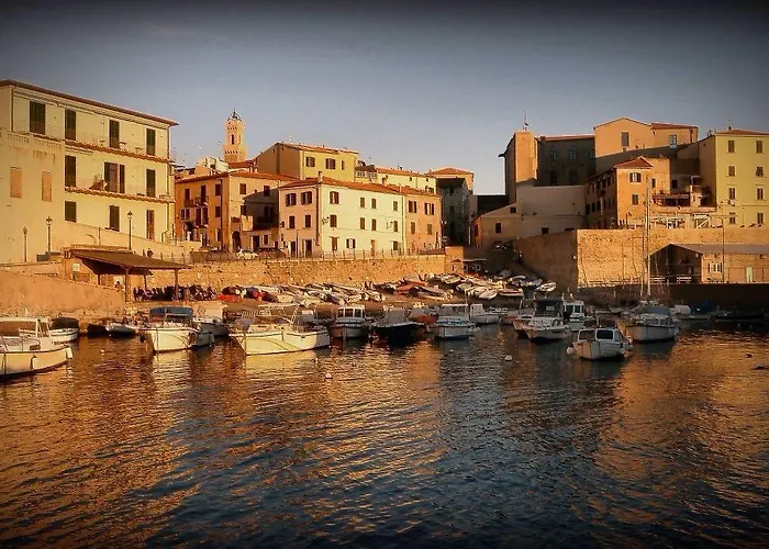 فندق مبيت وإفطار Arcipelago Toscano